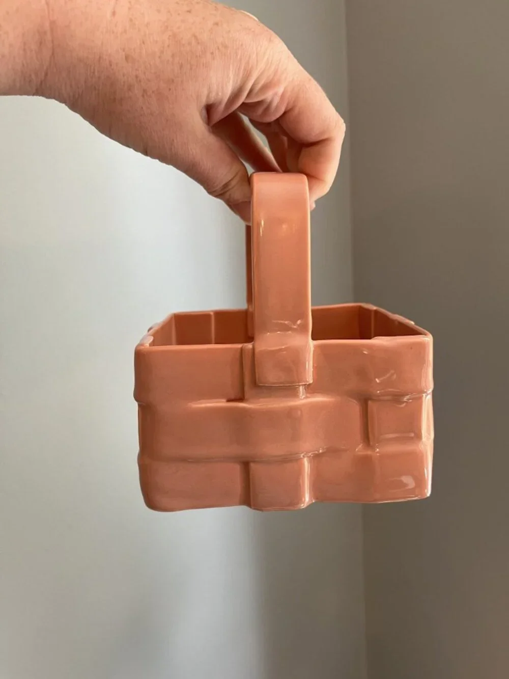 Vintage Ceramic Basket Planter Glossy Peach Finish With Woven Pattern